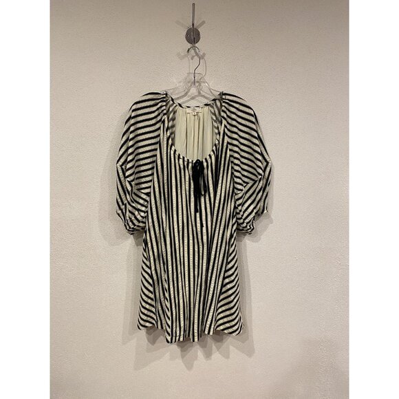 Entro Dress Womens Small Black White Stripe Puff Sleeve Swing Trapeze Mini - Picture 2 of 4